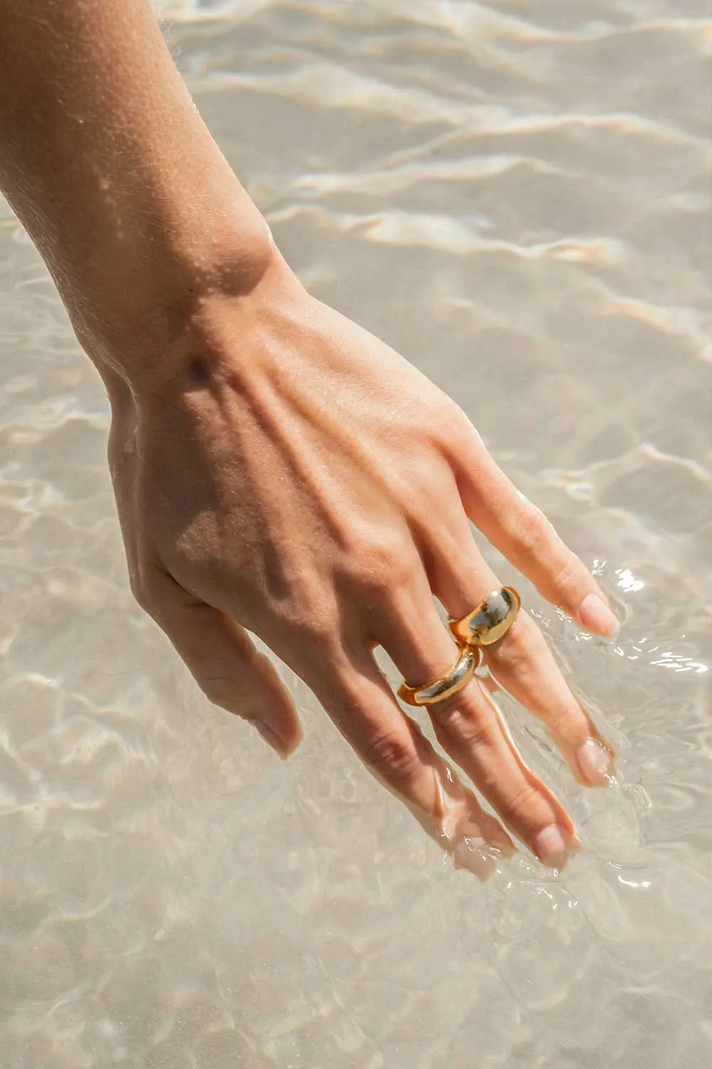 Chunky Fluent Ring Gold
