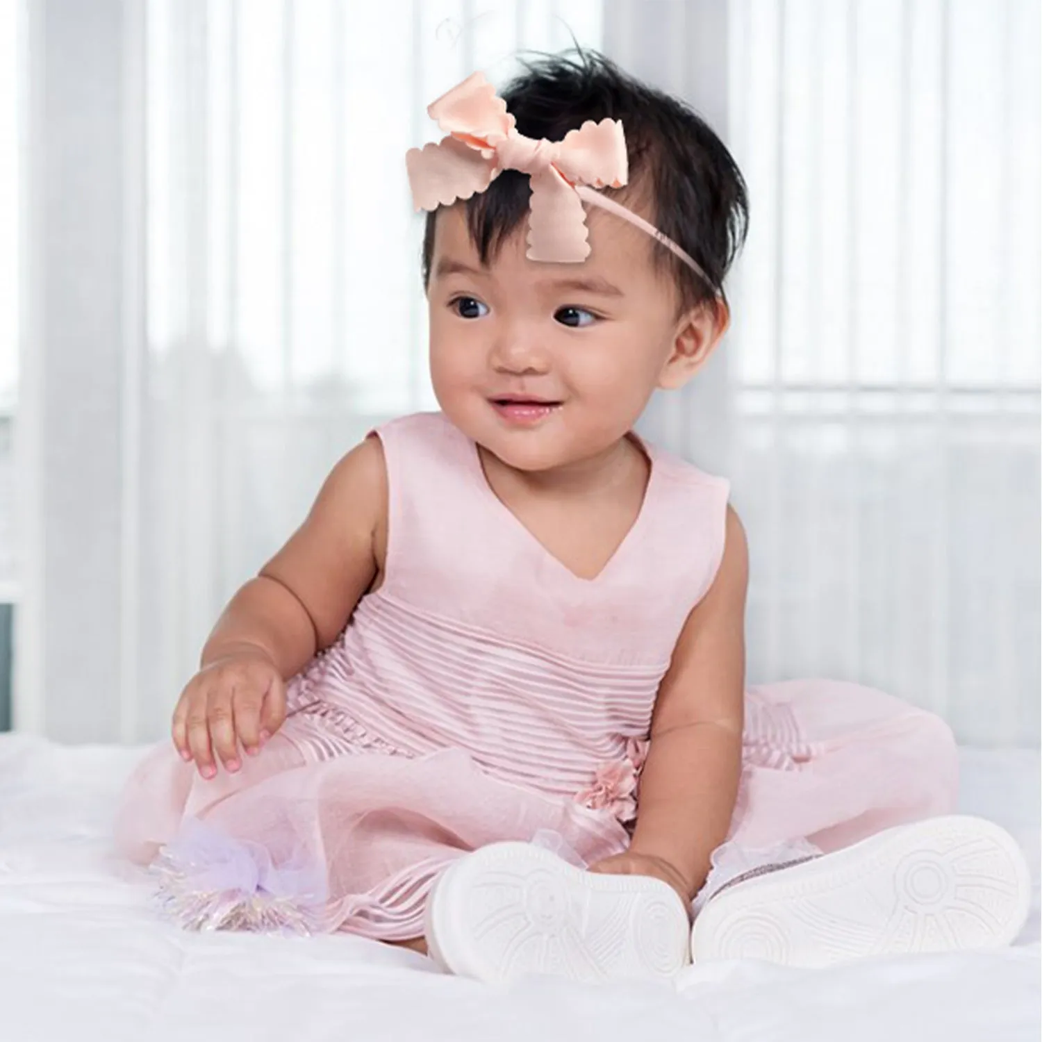 Halo Luxe Gumdrop Scalloped Satin Baby Bow Headband - Ballet Slipper