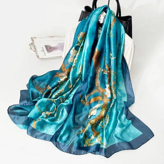 Print silk scarf for lady