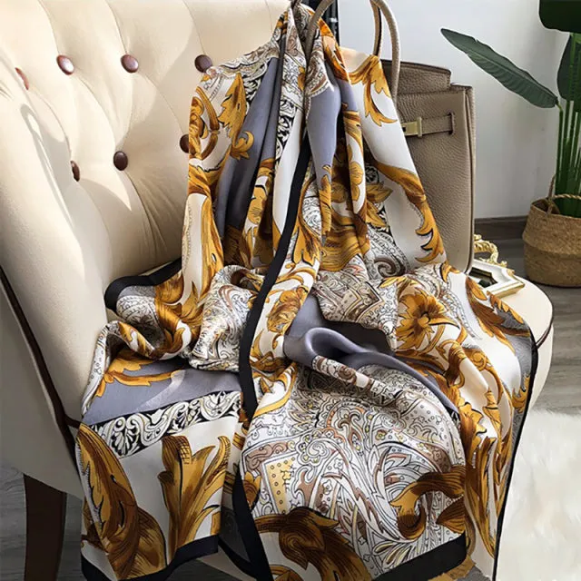 Print silk scarf for lady