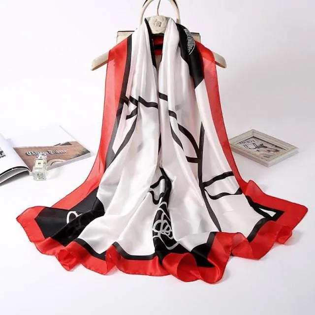 Print silk scarf for lady