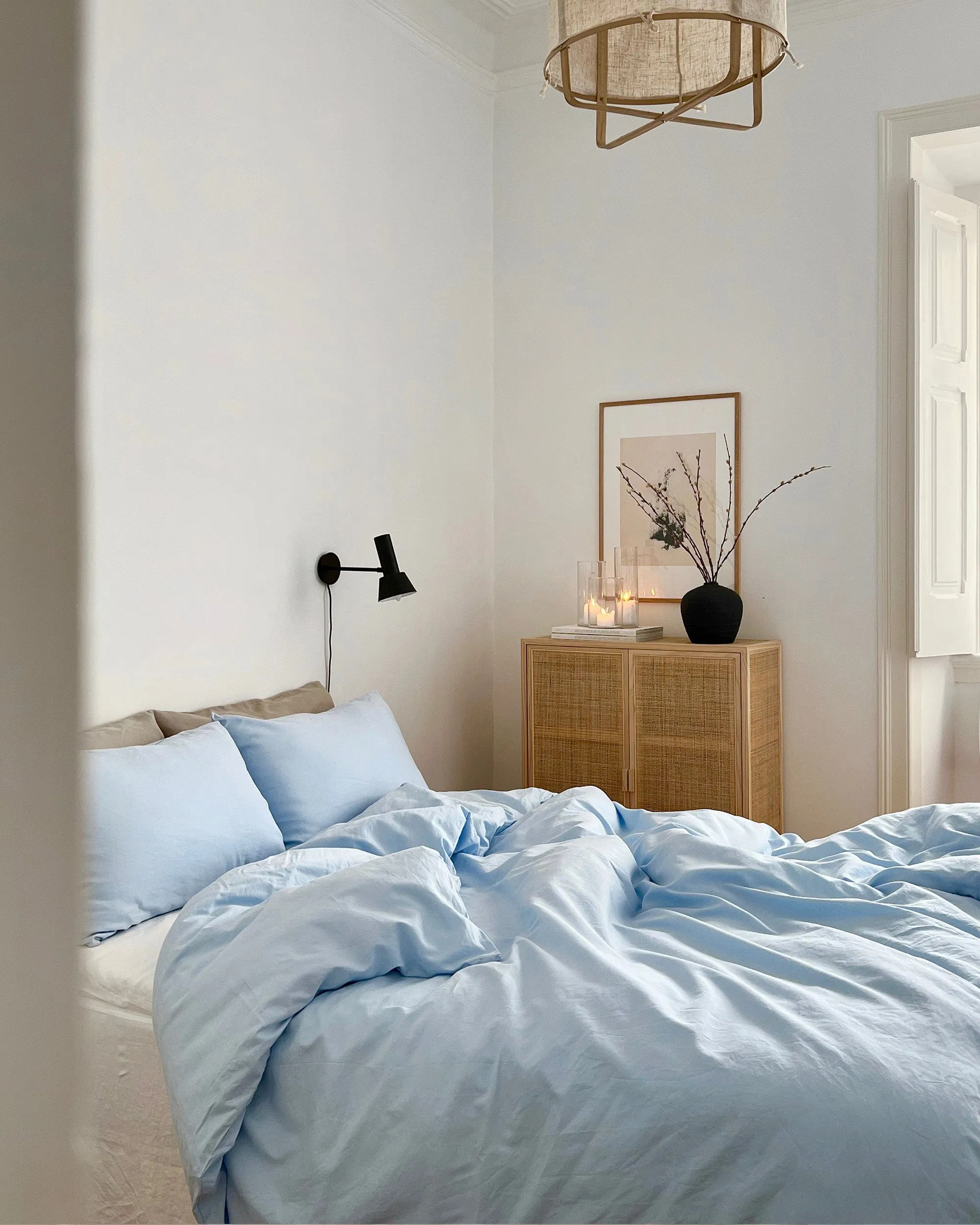 Sky blue linen-cotton pillowcase