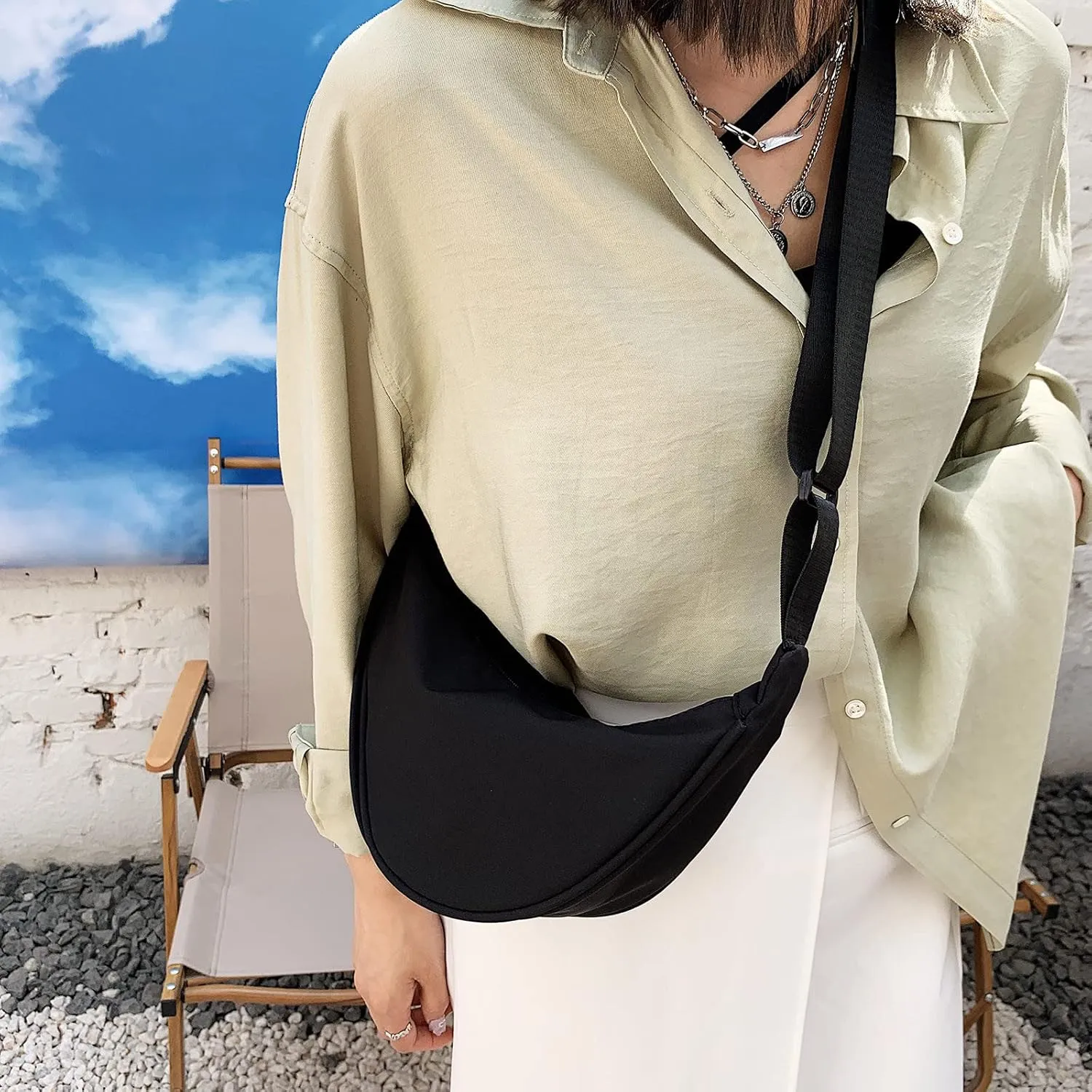 Straw Shoulder Bag Women Straw Clutch Crossbody Wallet Y2k Purse for Women Small Shoulder Bag Cute Vintage Underarm Handbag