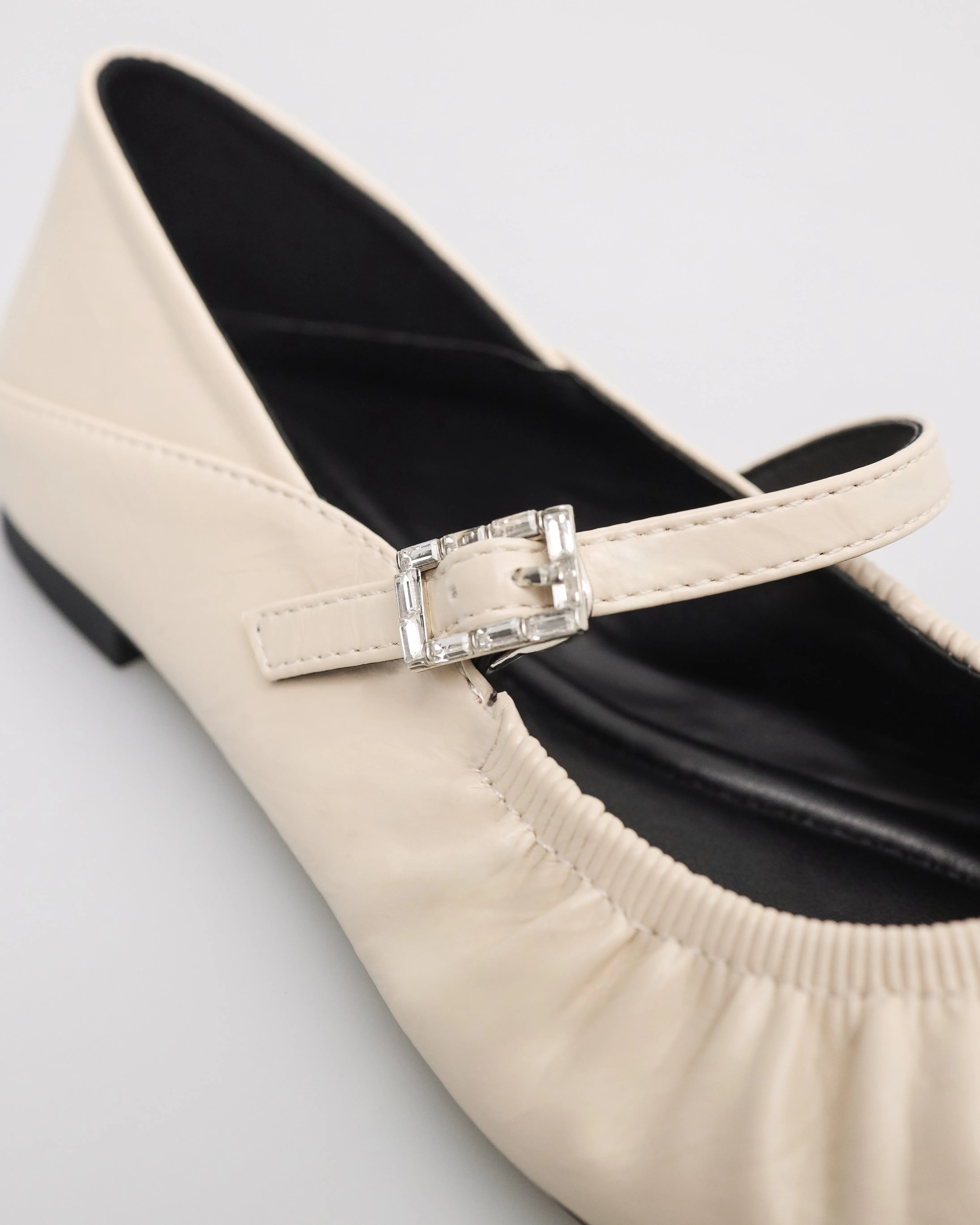 Tomaz NN435 Ladies Ruched Elegance Mary Janes