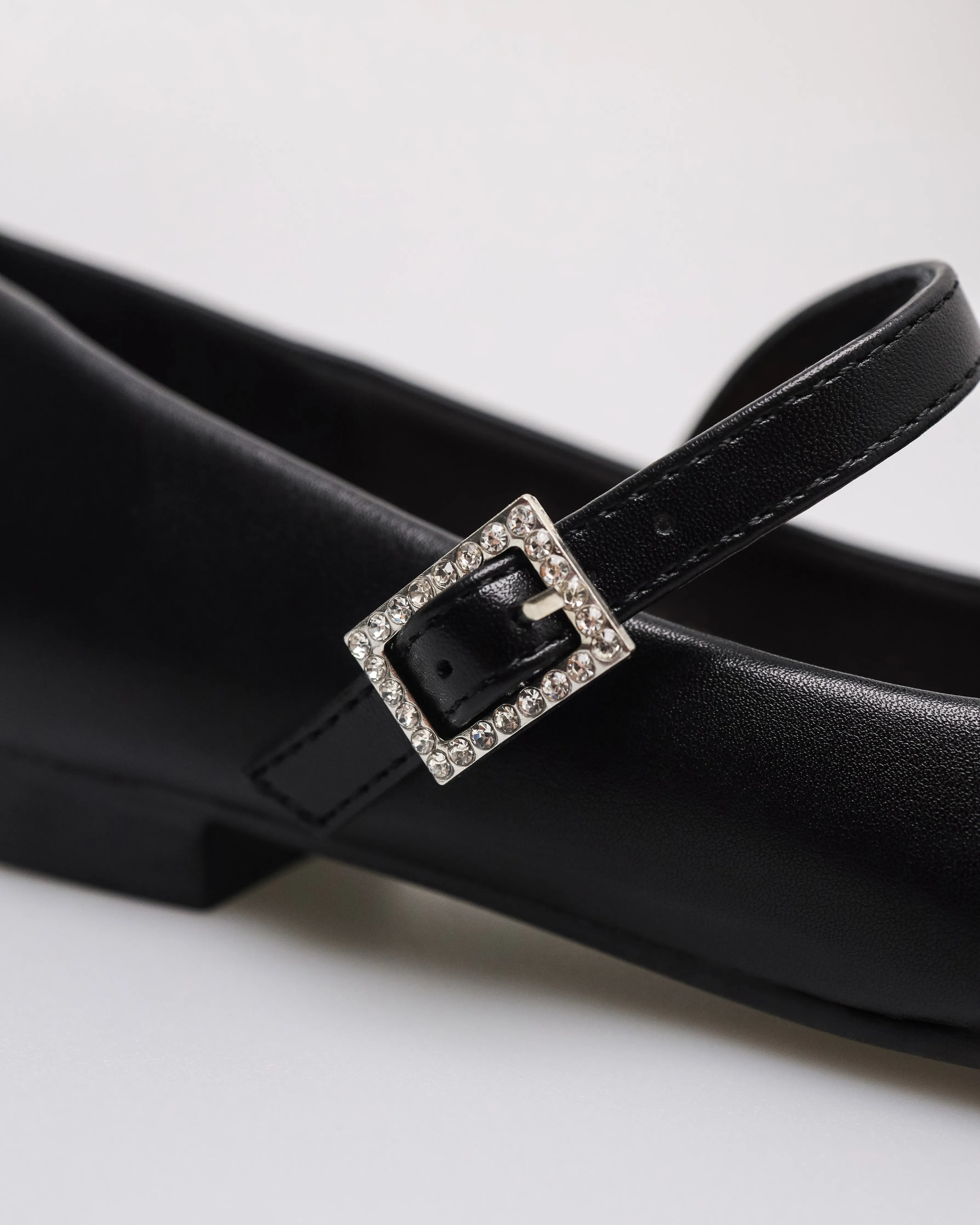 Tomaz NN444 Ladies Crystal Buckle Flats