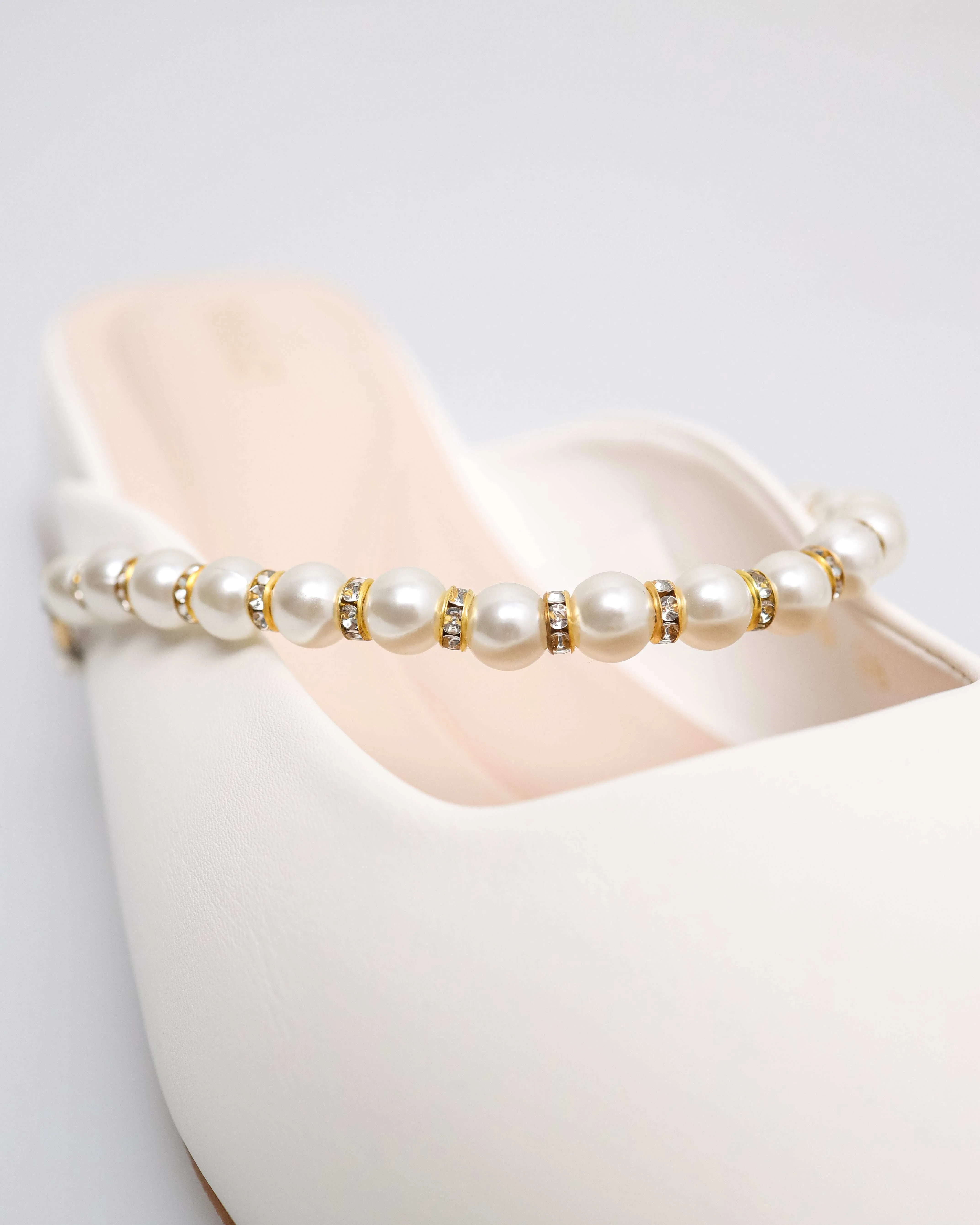 Tomaz YX246 Ladies Pearled Elegance Flats