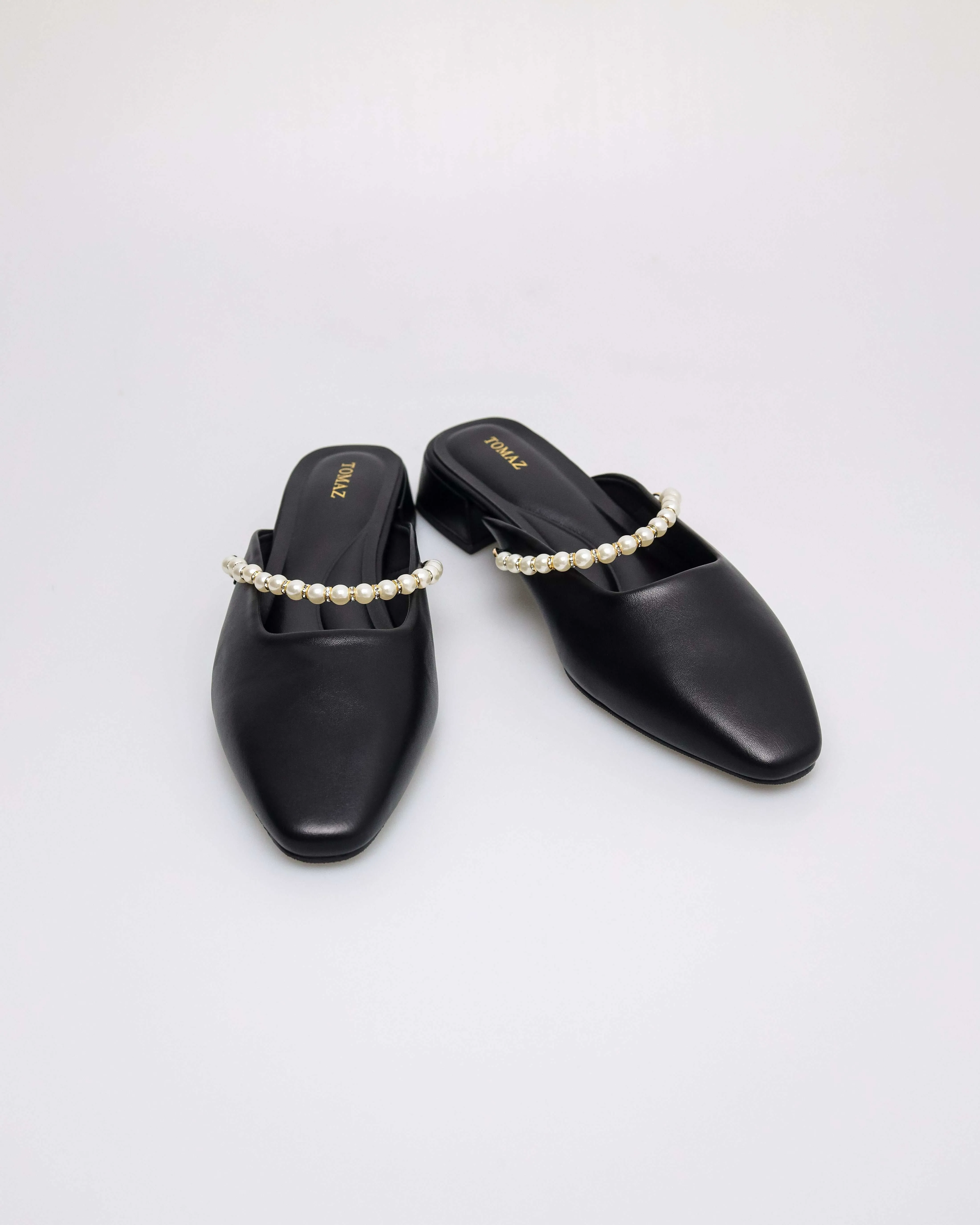 Tomaz YX246 Ladies Pearled Elegance Flats