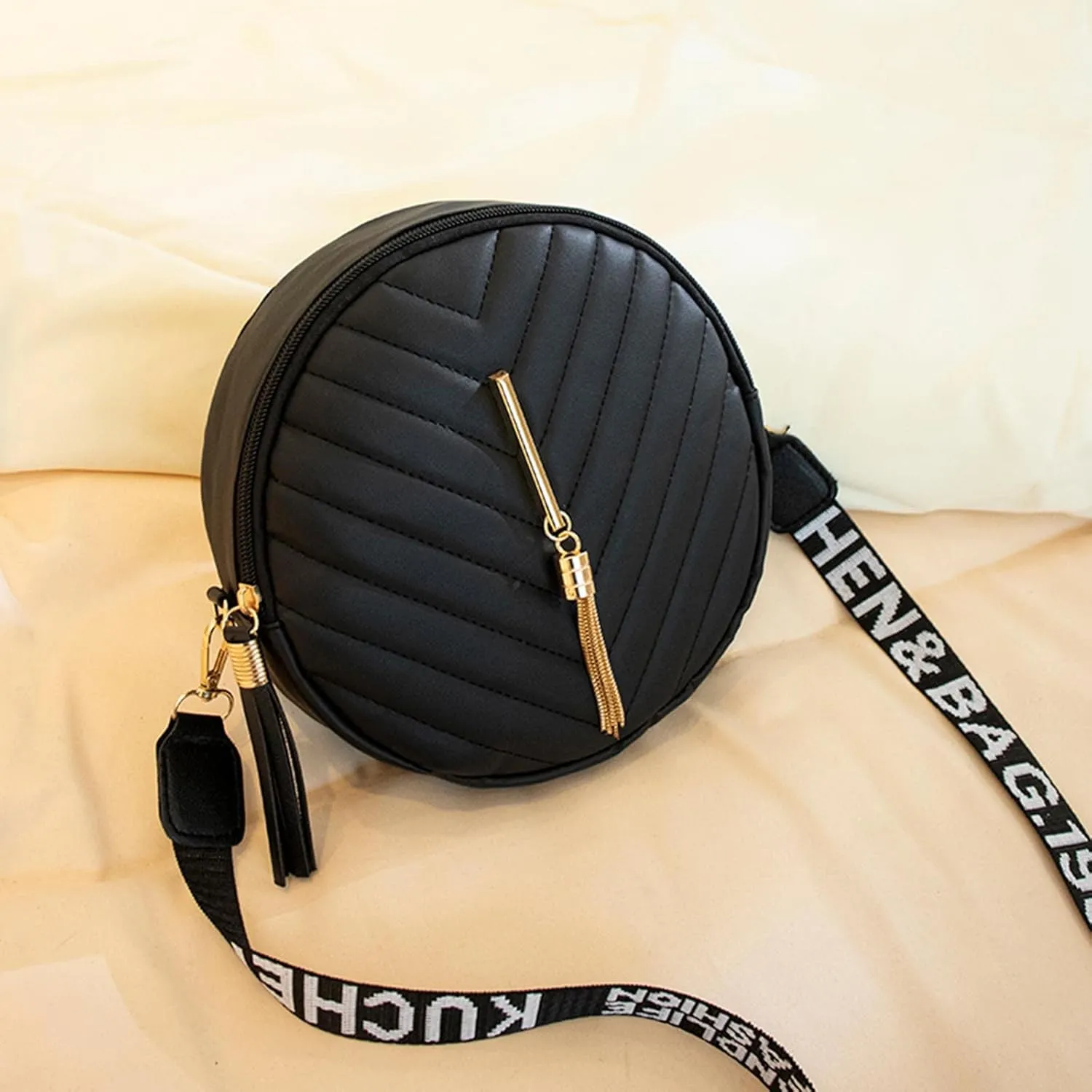 Women Messenger Bag Fashion Trend Round Bag Retro Tassel Purse Shoulder Bags Soft Brief Cases Men (Black, One Size)